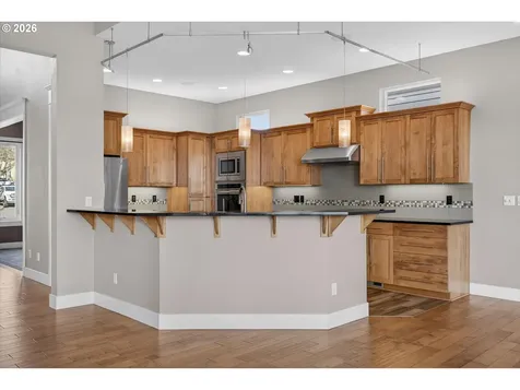 32092 SW Willamette Way Wilsonville OR 97070