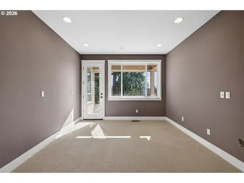 32092 SW Willamette Way Wilsonville OR 97070