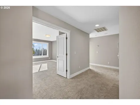 32092 SW Willamette Way Wilsonville OR 97070
