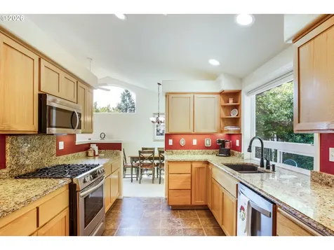 3363 Bentley Avenue Eugene OR 97405