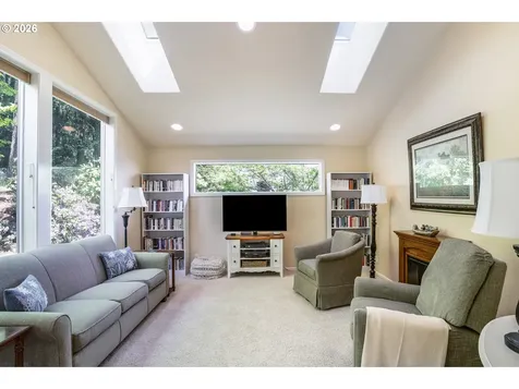 3363 Bentley Avenue Eugene OR 97405