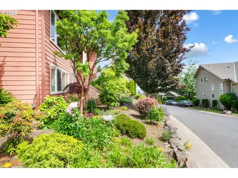 3363 Bentley Avenue Eugene OR 97405