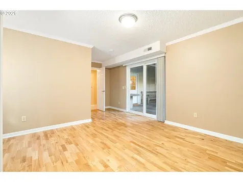 7422 SW 37th Avenue Portland OR 97219