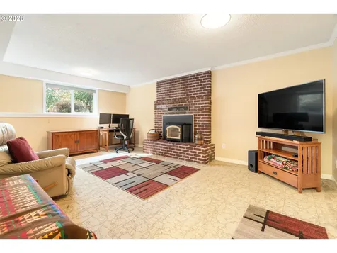 7422 SW 37th Avenue Portland OR 97219