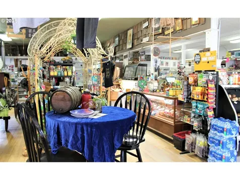 207 W Franklin Avenue Dayville OR 97825