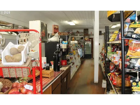 207 W Franklin Avenue Dayville OR 97825