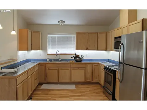 207 W Franklin Avenue Dayville OR 97825