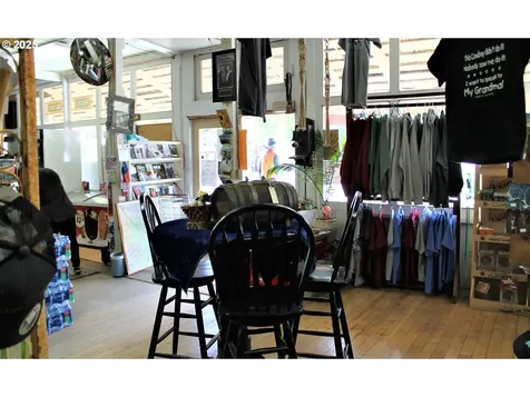207 W Franklin Avenue Dayville OR 97825