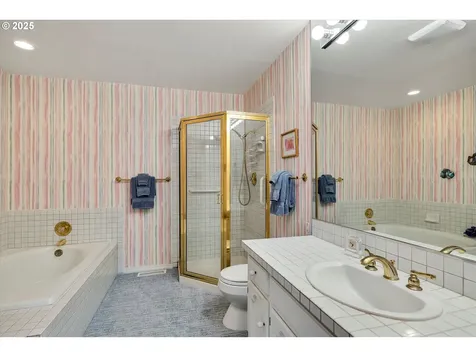 32645 SW Lake Point Court Wilsonville OR 97070