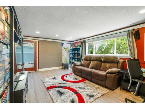 8385 SW Brookridge Street Portland OR 97225