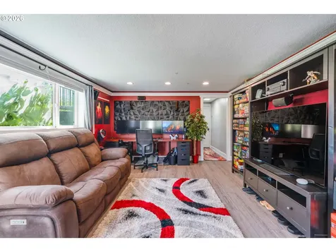 8385 SW Brookridge Street Portland OR 97225