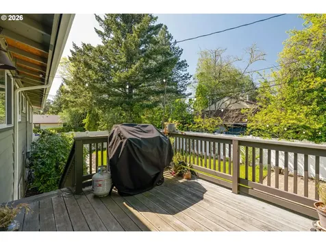 8385 SW Brookridge Street Portland OR 97225