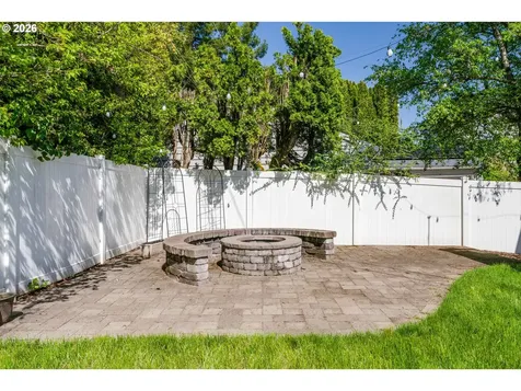 8385 SW Brookridge Street Portland OR 97225