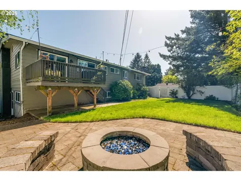 8385 SW Brookridge Street Portland OR 97225