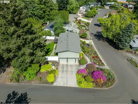 8385 SW Brookridge Street Portland OR 97225