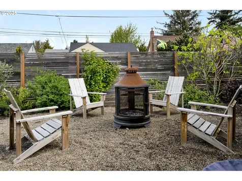 8604 NE Dyer Street Portland OR 97220