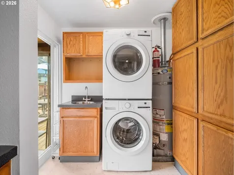 321 SE 108th Avenue Portland OR 97216