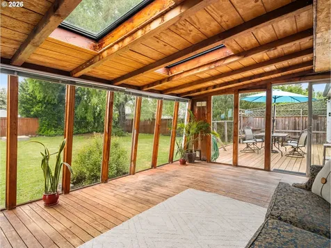 321 SE 108th Avenue Portland OR 97216