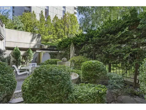 2309 SW 1st Avenue Portland OR 97201