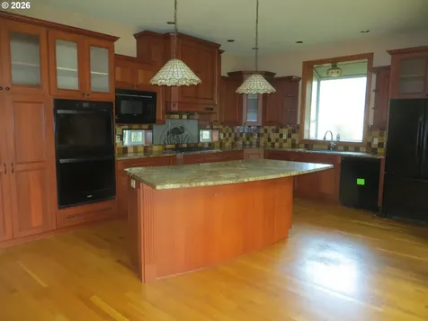 71257 Northshore Drive Birkenfeld OR 97016