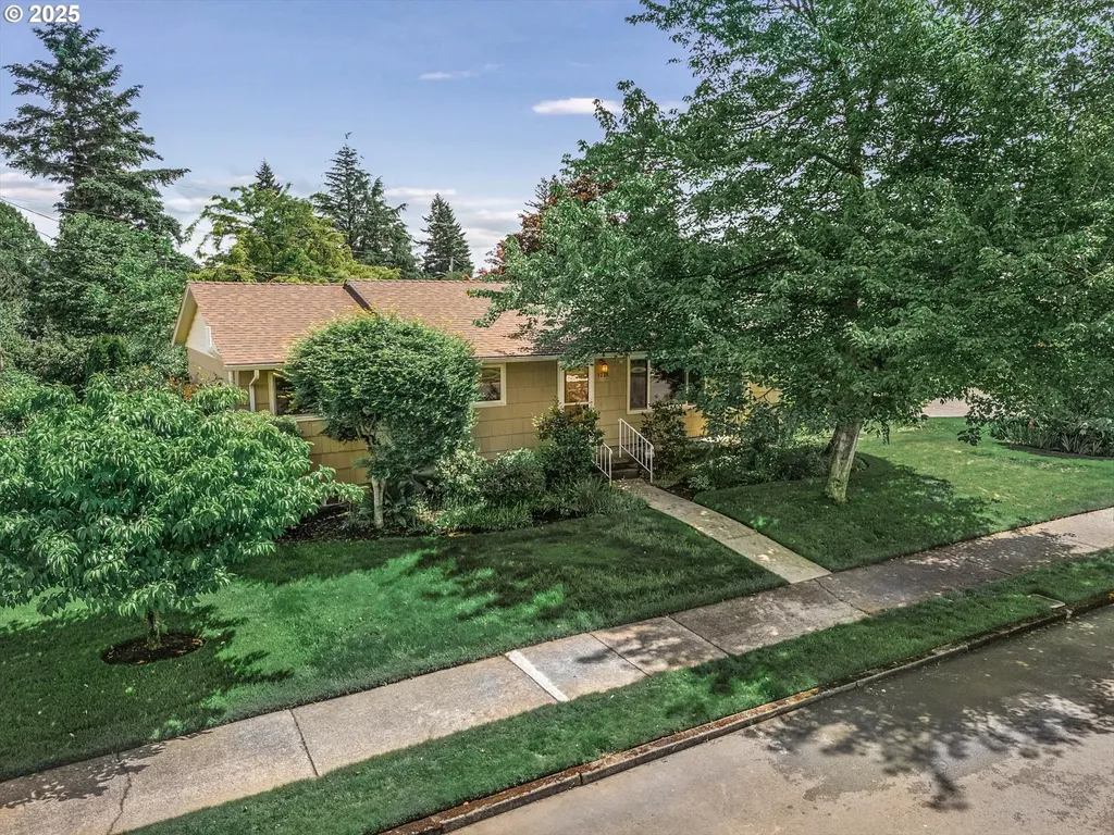 1220 NE 196th Avenue Portland OR 97230