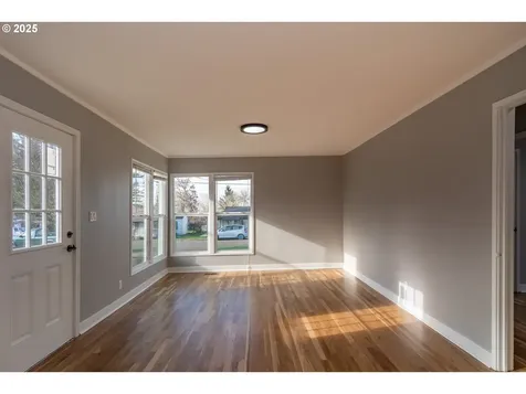 1551 NE Morris Street Roseburg OR 97470