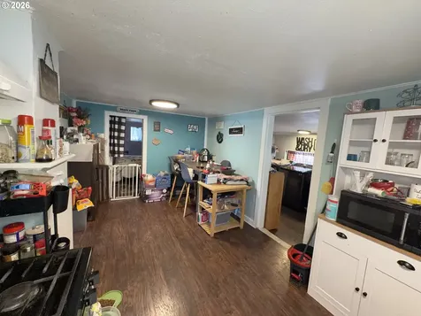 844 NE Johnson Street Myrtle Creek OR 97457