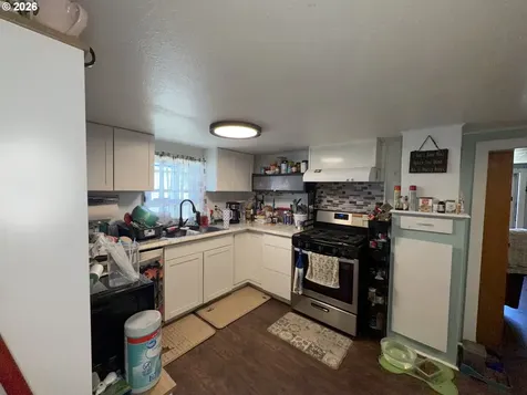 844 NE Johnson Street Myrtle Creek OR 97457