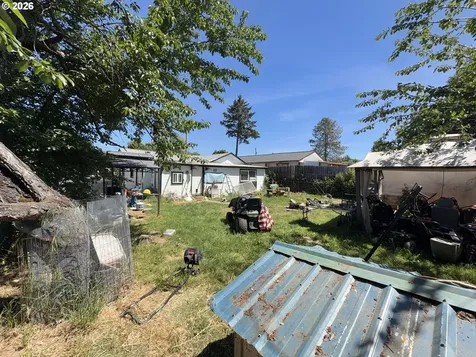 844 NE Johnson Street Myrtle Creek OR 97457