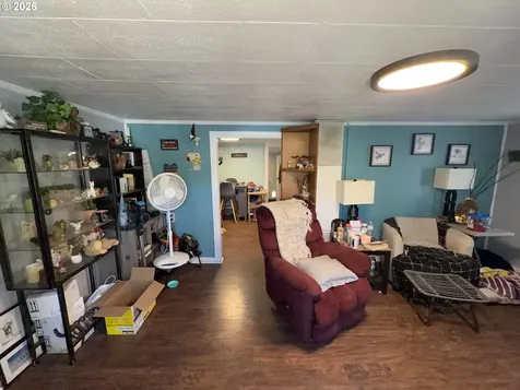 844 NE Johnson Street Myrtle Creek OR 97457