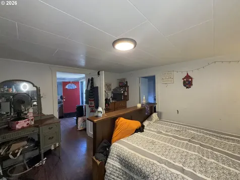 844 NE Johnson Street Myrtle Creek OR 97457