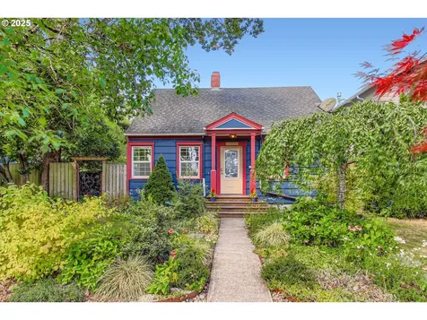 8325 N Newman Avenue Portland OR 97203