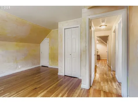 8325 N Newman Avenue Portland OR 97203