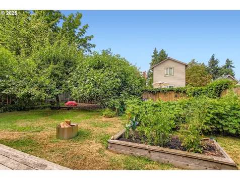 8325 N Newman Avenue Portland OR 97203