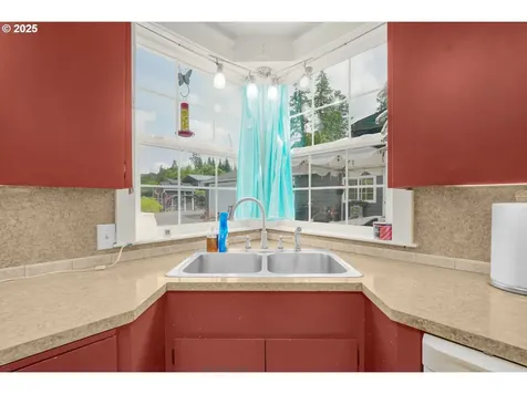 2472 Willamina Avenue Forest Grove OR 97116