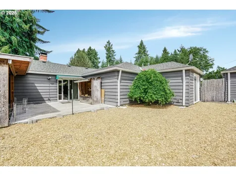 2472 Willamina Avenue Forest Grove OR 97116