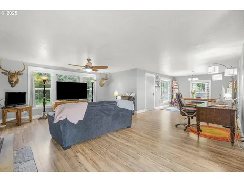 2472 Willamina Avenue Forest Grove OR 97116