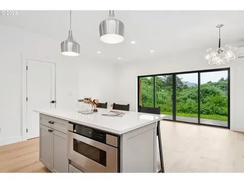 42 Washington Street Rockaway Beach OR 97136