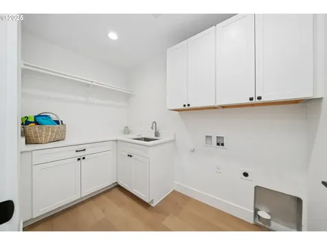 42 Washington Street Rockaway Beach OR 97136