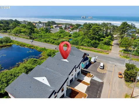 42 Washington Street Rockaway Beach OR 97136