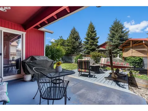 719 NE Quince Avenue Redmond OR 97756