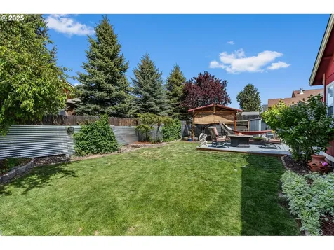 719 NE Quince Avenue Redmond OR 97756
