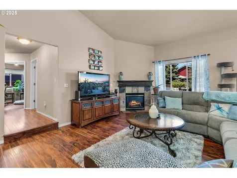 719 NE Quince Avenue Redmond OR 97756