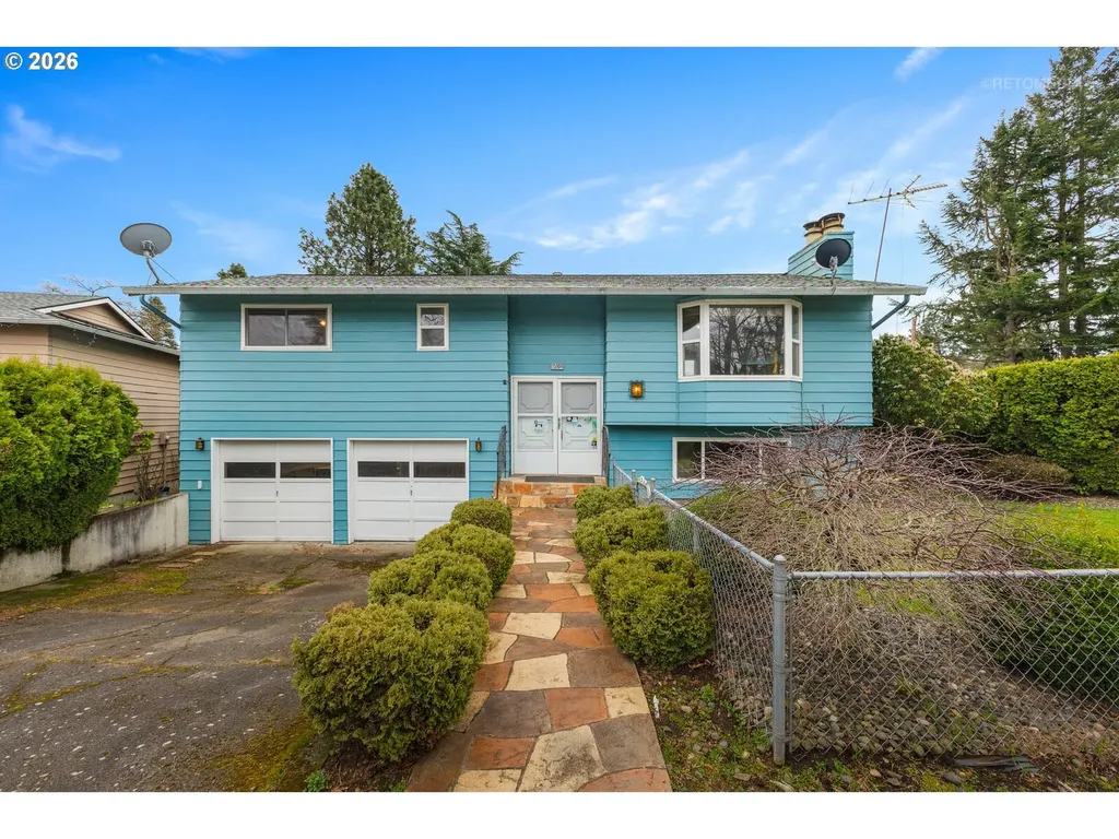 15904 SE Harrison Street Portland OR 97233