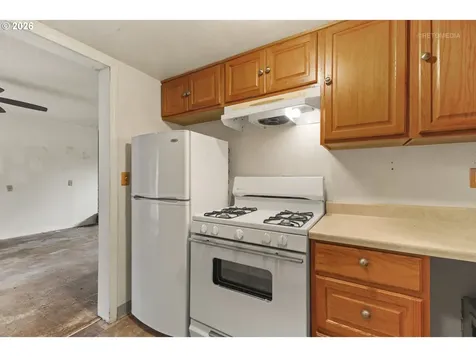 15904 SE Harrison Street Portland OR 97233