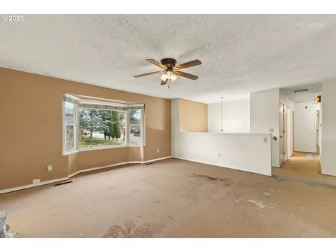 15904 SE Harrison Street Portland OR 97233