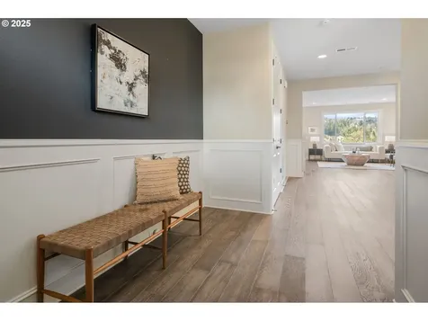 2910 NW Parkhurst Terrace Portland OR 97229