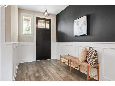 2910 NW Parkhurst Terrace Portland OR 97229