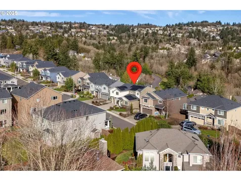 2910 NW Parkhurst Terrace Portland OR 97229
