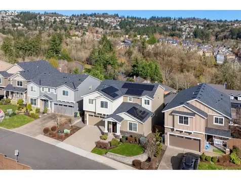 2910 NW Parkhurst Terrace Portland OR 97229